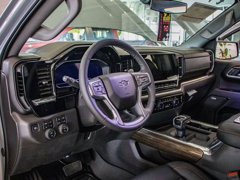 New 2025 Chevrolet Silverado 1500 RST w/ Convenience Package II image 22