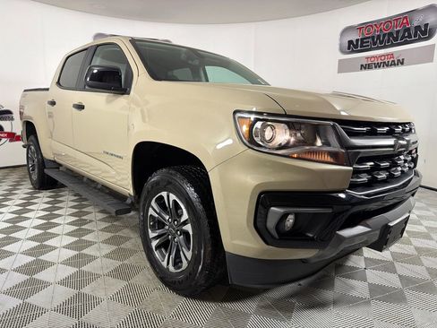 Used 2022 Chevrolet Colorado Z71 RWD image 1