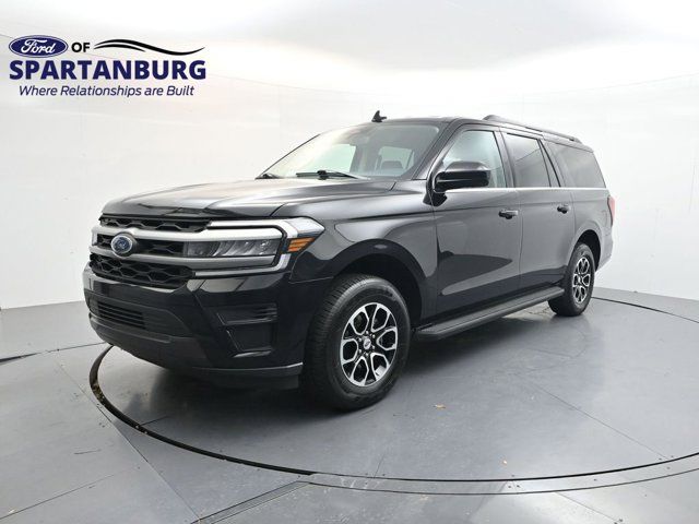 Used 2024 Ford Expedition Max XLT AWD/4WD image 3