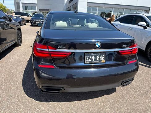 Used 2016 BMW 750i xDrive AWD/4WD image 25