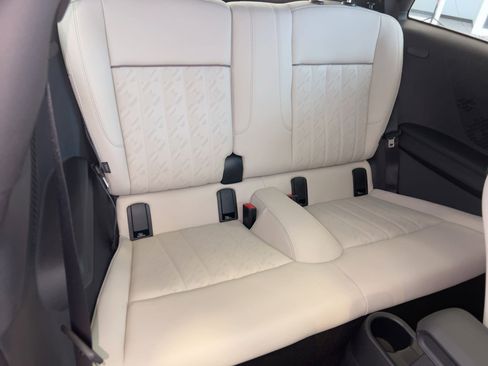 Certified 2025 MINI Cooper S image 29