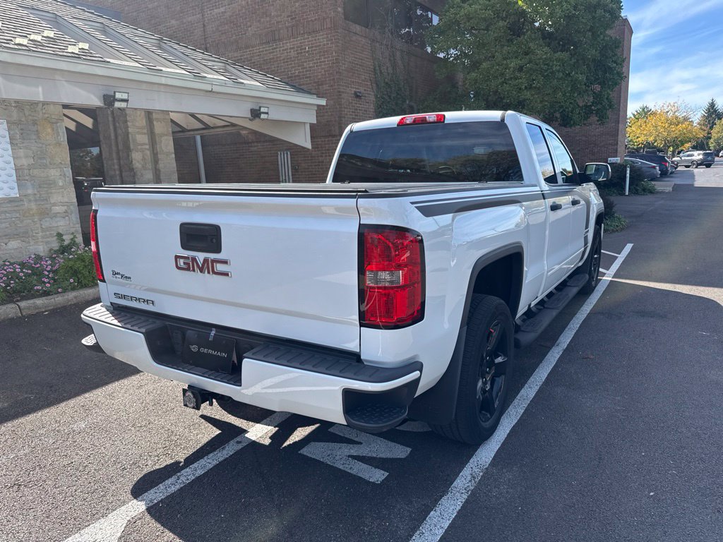Used 2017 GMC Sierra 1500 4x4 Double Cab w/ Elevation Edition image 9