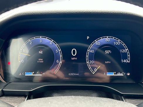 Used 2024 Jeep Grand Cherokee L Limited w/ Luxury Tech Group II image 32