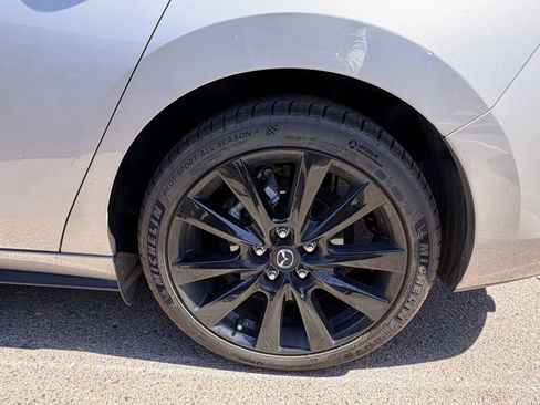 Used 2022 MAZDA MAZDA3 s AWD/4WD image 9