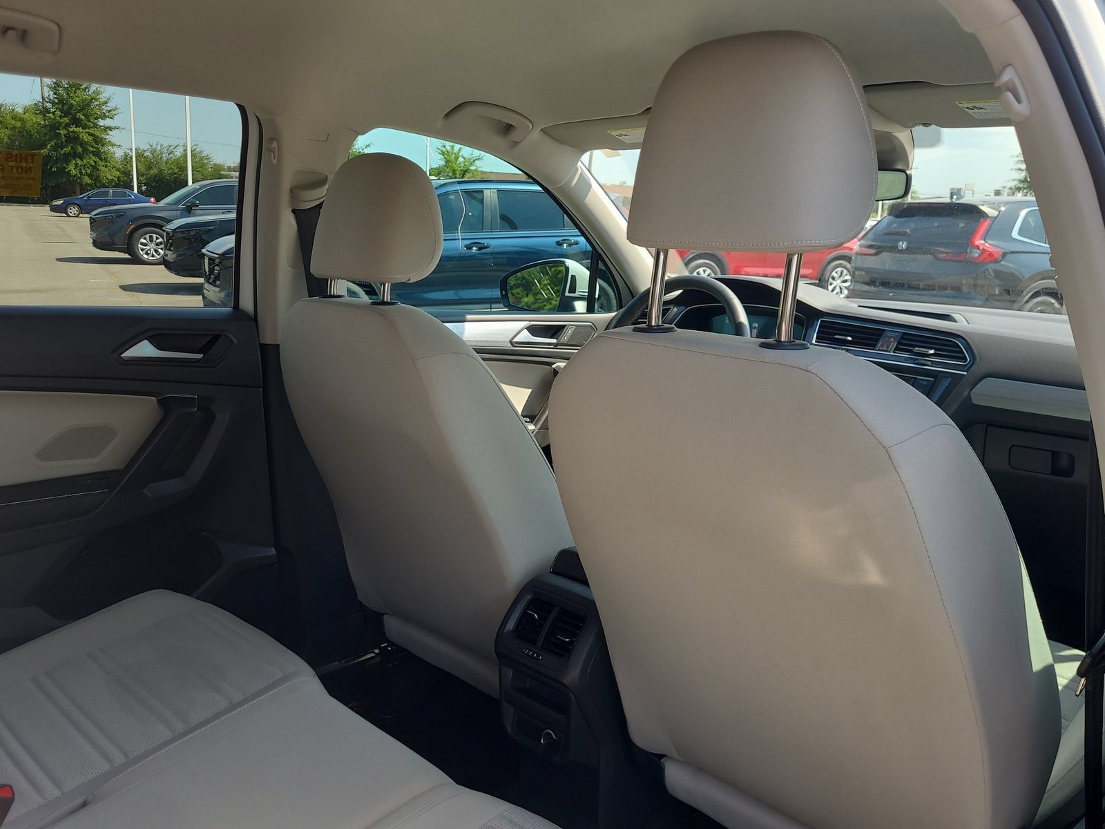 Used 2024 Volkswagen Tiguan S FWD image 19