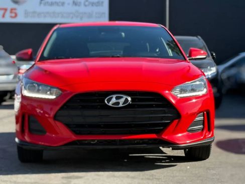 Used 2019 Hyundai Veloster 2.0 image 3