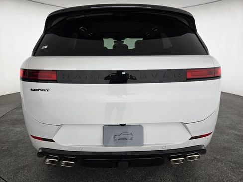 New 2025 Land Rover Range Rover Sport Dynamic SE image 7