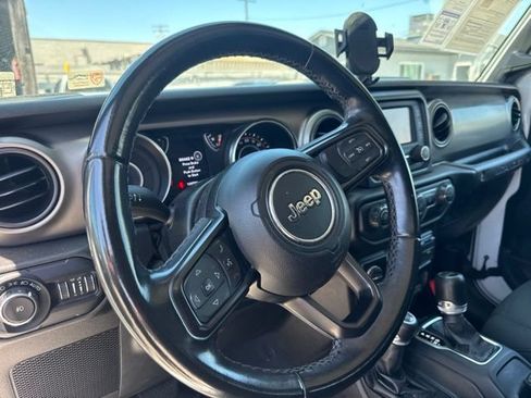 Used 2020 Jeep Wrangler Unlimited Sport S AWD/4WD image 10