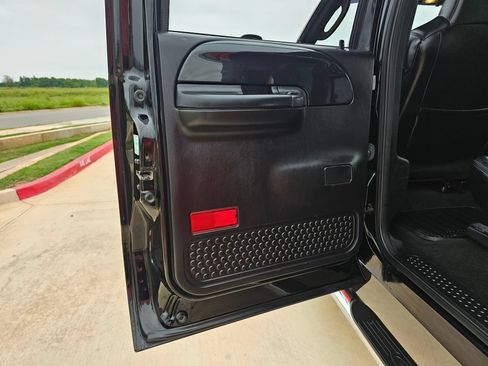 Used 2004 Ford F250 Harley-Davidson AWD/4WD image 37
