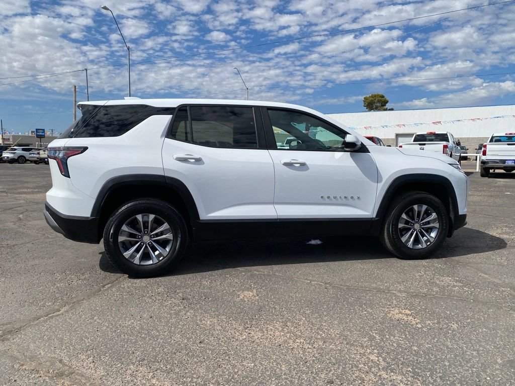 Used 2025 Chevrolet Equinox LT FWD image 5