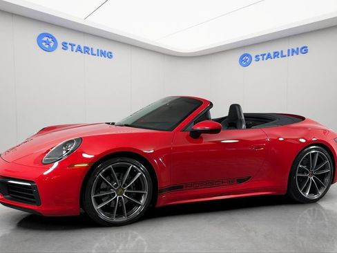 Used 2020 Porsche 911 Carrera RWD image 2