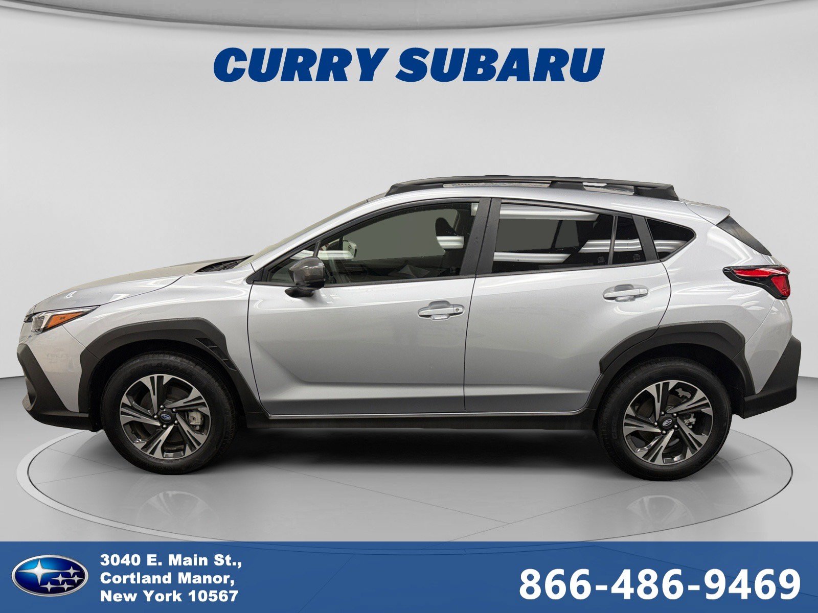 Used 2025 Subaru Crosstrek 2.5i Premium AWD/4WD image 2