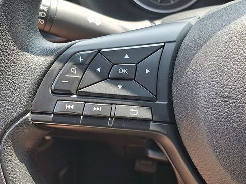 Used 2025 Nissan Sentra S FWD image 23