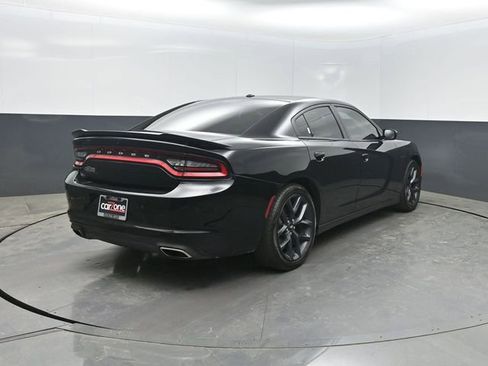 Used 2019 Dodge Charger SXT w/ Blacktop Package image 32