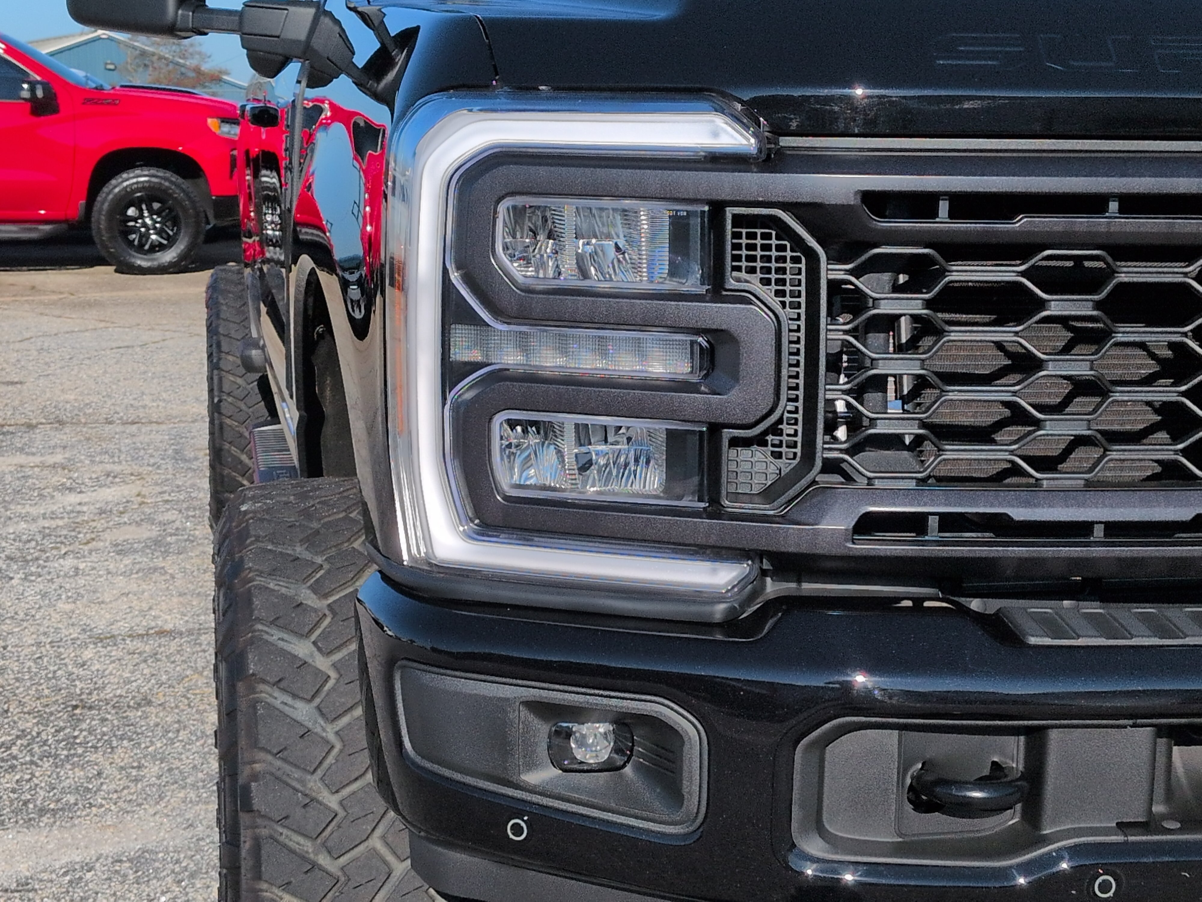 Used 2024 Ford F250 Lariat w/ Lariat Ultimate Package AWD/4WD image 8