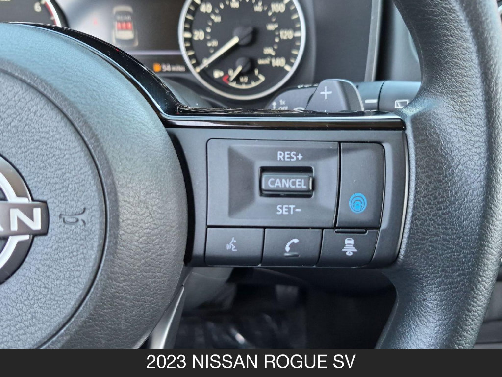 Certified 2023 Nissan Rogue SV FWD image 18