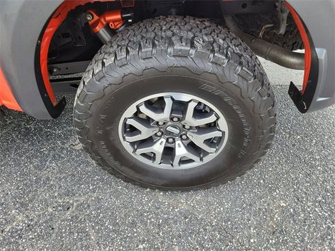 Used 2022 Ford F150 Raptor image 6