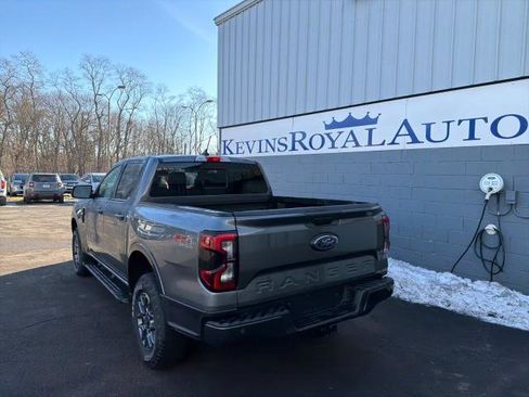 Used 2024 Ford Ranger XLT w/ FX4 Off-Road Package image 7