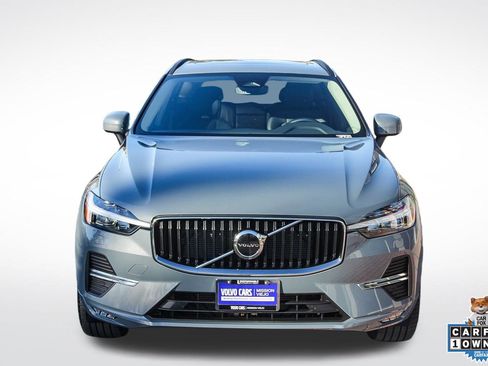 Used 2023 Volvo XC60 B5 Core w/ Climate Package image 2
