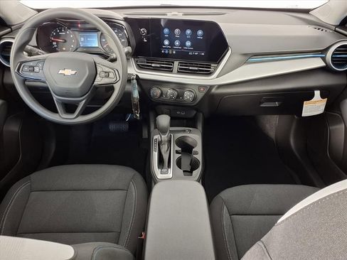 New 2026 Chevrolet Trax LS w/ LS Convenience Package image 5