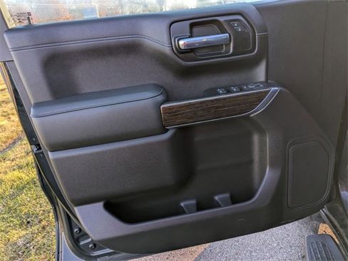 Certified 2022 GMC Sierra 1500 Elevation w/ LPO, Elevation Black Package image 25