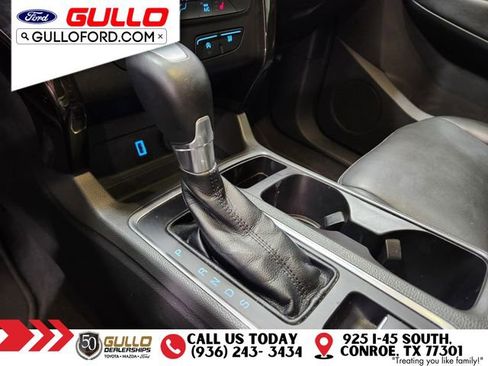 Used 2017 Ford Escape Titanium image 28