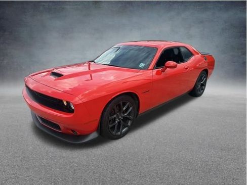 Used 2022 Dodge Challenger R/T w/ Plus Package RWD image 2