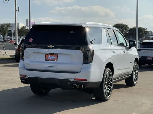 New 2026 Chevrolet Tahoe High Country AWD/4WD image 4