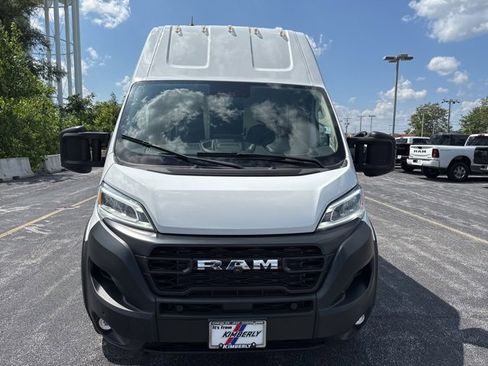 Used 2024 RAM ProMaster 3500 w/ Delivery Van Package image 17