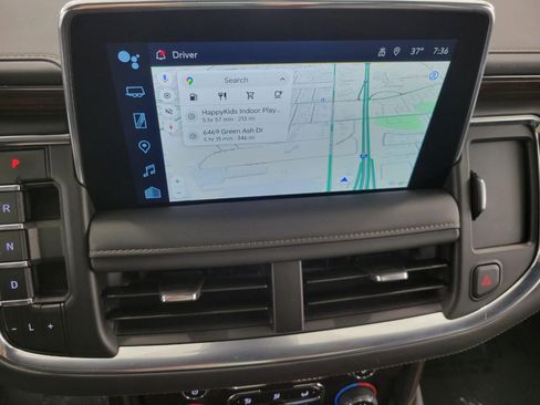 Used 2024 Chevrolet Tahoe High Country image 8