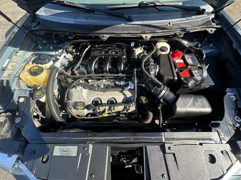 Used 2010 Ford Flex SEL FWD image 10