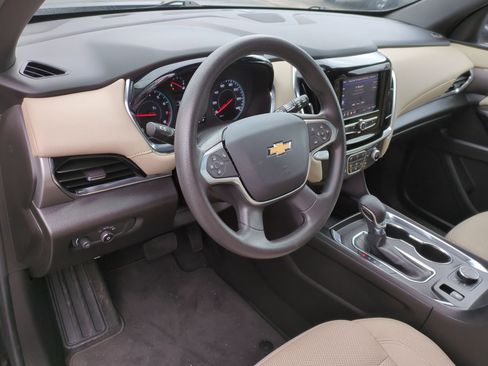 Certified 2023 Chevrolet Traverse LS w/ Safety Package image 10