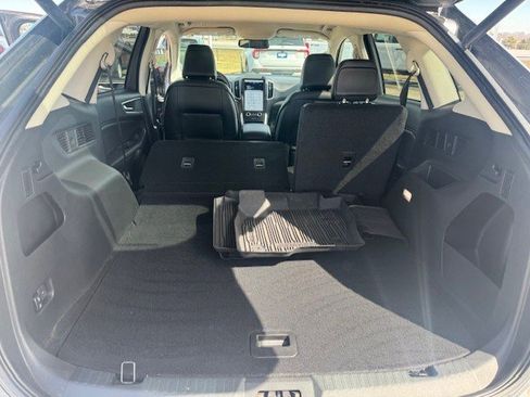 Used 2024 Ford Edge SEL w/ Convenience Package image 27