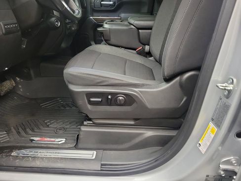 Used 2021 Chevrolet Silverado 2500 LT w/ Convenience Package image 12