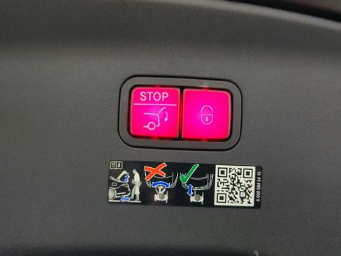 Used 2023 Mercedes-Benz AMG GT 43 image 35