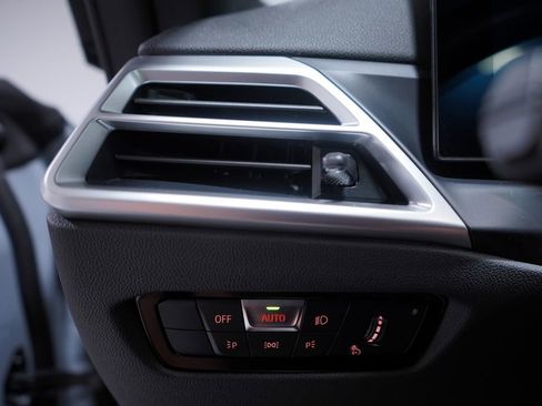 Used 2025 BMW 440i xDrive image 19