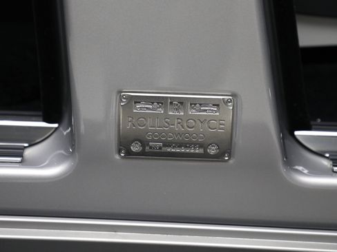 Certified 2023 Rolls-Royce Phantom Sedan w/ The Phantom Package image 20