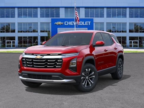 New 2026 Chevrolet Equinox LT w/ Convenience Package II image 6