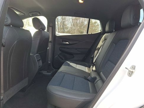Certified 2024 Buick Envista Sport Touring w/ Convenience I Package FWD image 12