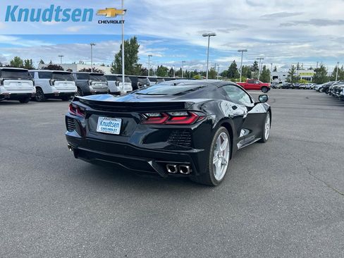 Used 2023 Chevrolet Corvette Stingray Preferred Cpe w/ Battery Protection Package RWD image 7