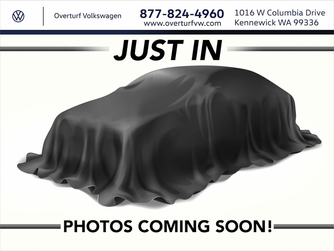 Used 2025 Volkswagen Jetta SE FWD image 1