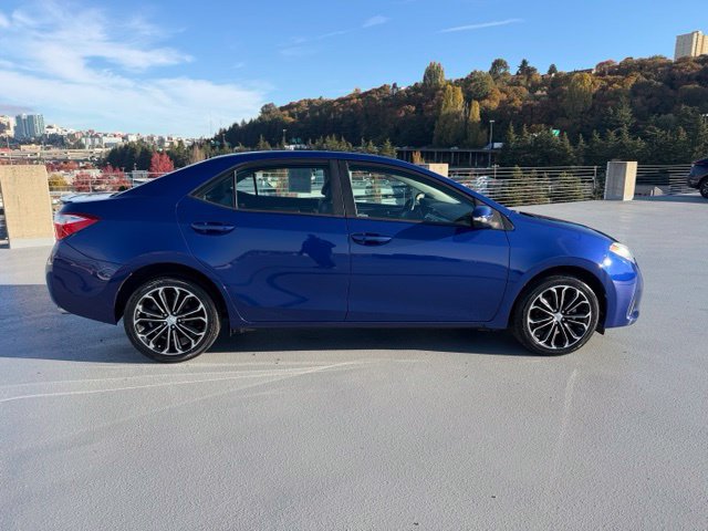 Used 2015 Toyota Corolla S FWD image 2