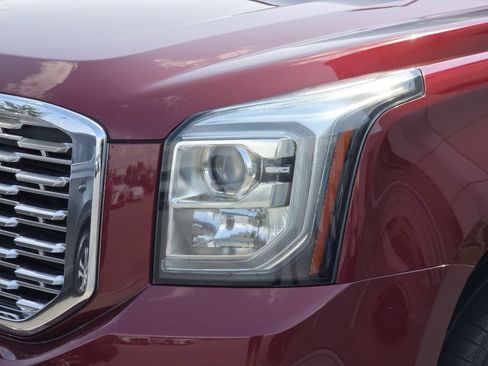 Used 2020 GMC Yukon XL Denali w/ Open Road Package AWD/4WD image 5