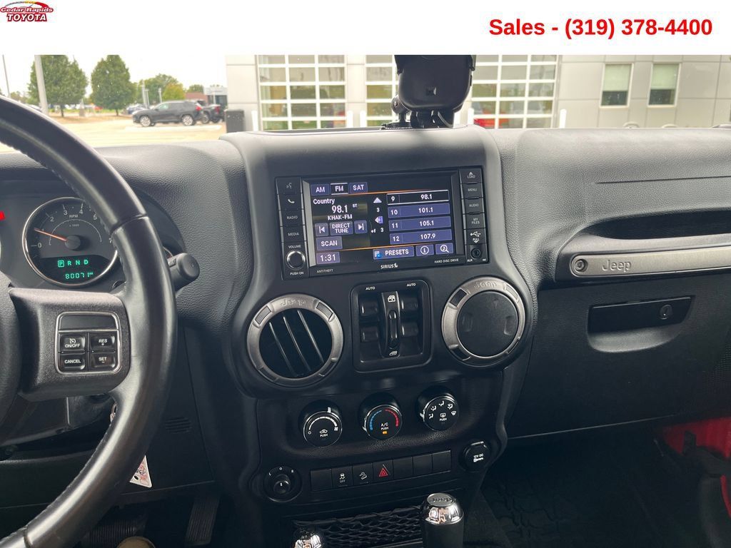 Used 2018 Jeep Wrangler Unlimited Sport S AWD/4WD image 17