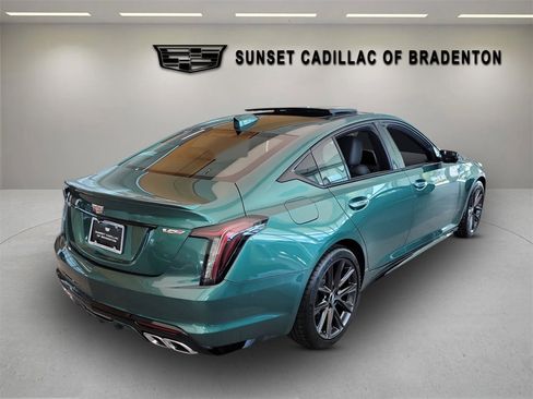 New 2026 Cadillac CT5 V RWD image 4