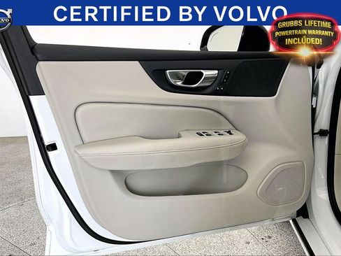 Certified 2025 Volvo S60 T8 Plus AWD/4WD image 24