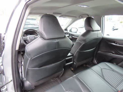 Used 2023 Toyota Camry SE image 13