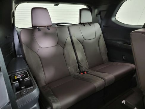 New 2026 Lexus TX 350 AWD image 18