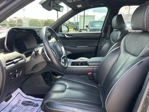 Used 2023 Hyundai Palisade Calligraphy FWD image 15
