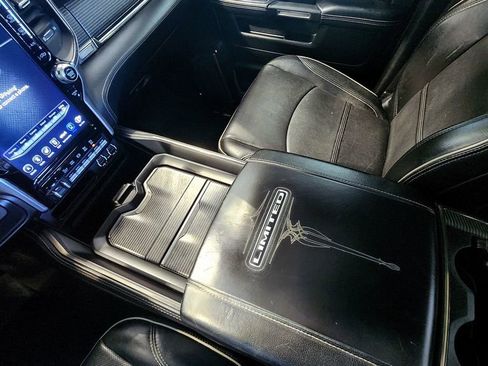 Used 2020 RAM 2500 Limited AWD/4WD image 32